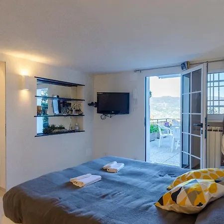 Il Rifugio Di San Massimo, *